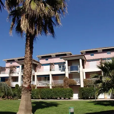 Duplex 6 Pers, 100m Plage, Terrasse Ensoleillee, Parking Prive, Proche Commerces - Fr-1-251-564 Le Lavandou